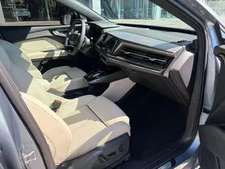 Audi Q4 e-tron 2022 40 e-tron Early-bird version exterior photo 4 Audi Q4 e-tron 2022 40 e-tron Early-bird version exterior photo 4