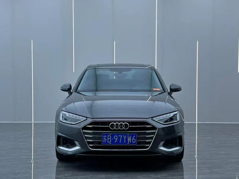 Audi A4L 2023 40 TFSI Tipo dinámico de moda exterior foto 2 Audi A4L 2023 40 TFSI Tipo dinámico de moda exterior foto 2
