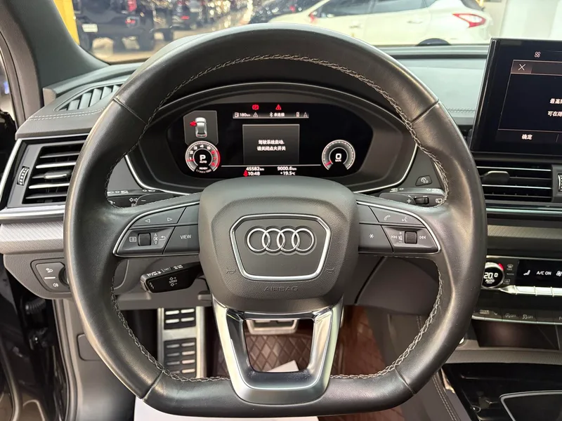 Audi Q5L 2023 40T Deluxe Dynamic interior photo 11 Audi Q5L 2023 40T Deluxe Dynamic interior photo 11