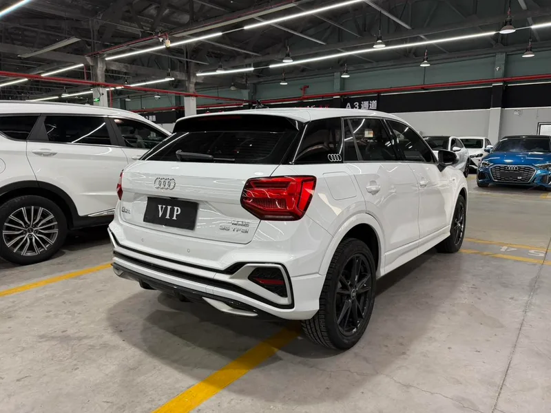 Audi Q2L 2022 35 TFSI Tipo dinámico agresivo interior foto 9 Audi Q2L 2022 35 TFSI Tipo dinámico agresivo interior foto 9