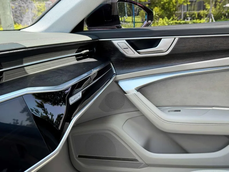 Audi A6L 2022 55 TFSI quattro Flagship Zhiya Type interior photo 12 Audi A6L 2022 55 TFSI quattro Flagship Zhiya Type interior photo 12