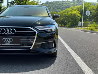 Audi A6L 2022 55 TFSI quattro Flagship Zhiya Type interior photo 15 Audi A6L 2022 55 TFSI quattro Flagship Zhiya Type interior photo 15