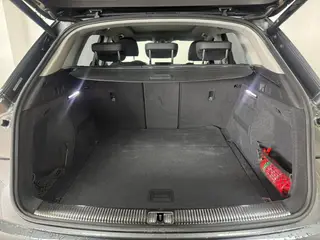 Audi Q5L 2022 Restyling 40T Deluxe Dynamic exterior photo 6 Audi Q5L 2022 Restyling 40T Deluxe Dynamic exterior photo 6