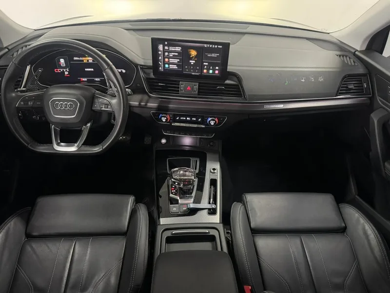 Audi Q5L 2022 Restyling 40T Deluxe Dynamic interior photo 8 Audi Q5L 2022 Restyling 40T Deluxe Dynamic interior photo 8