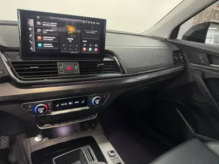 Audi Q5L 2022 Restyling 40T Deluxe Dynamic interior photo 11 Audi Q5L 2022 Restyling 40T Deluxe Dynamic interior photo 11
