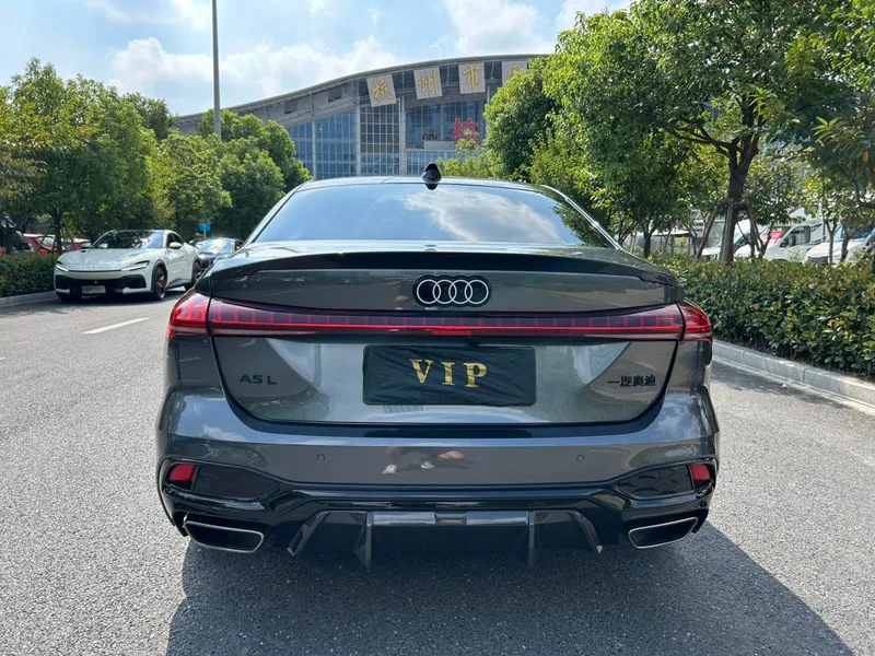 Audi A5L 2026 2.0T Versión deportiva Plus exterior foto 5 Audi A5L 2026 2.0T Versión deportiva Plus exterior foto 5