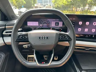Audi A5L 2026 2.0T Versión deportiva Plus interior foto 11 Audi A5L 2026 2.0T Versión deportiva Plus interior foto 11