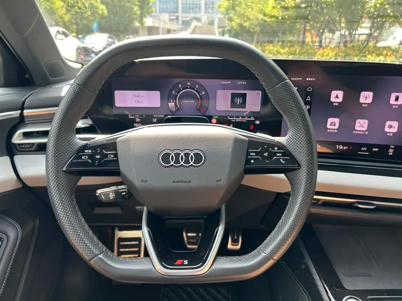 Audi A5L 2026 2.0T Versión deportiva Plus interior foto 11 Audi A5L 2026 2.0T Versión deportiva Plus interior foto 11
