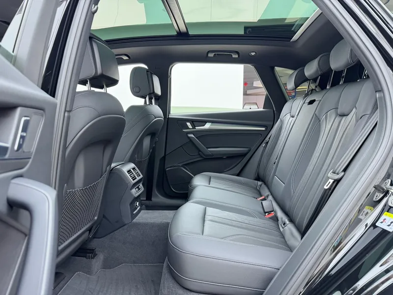 Audi Q5L 2024 40TFSI Fashion dynamic type exterior photo 8 Audi Q5L 2024 40TFSI Fashion dynamic type exterior photo 8