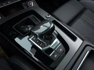 Audi Q5L 2024 40TFSI Fashion dynamic type interior photo 13 Audi Q5L 2024 40TFSI Fashion dynamic type interior photo 13