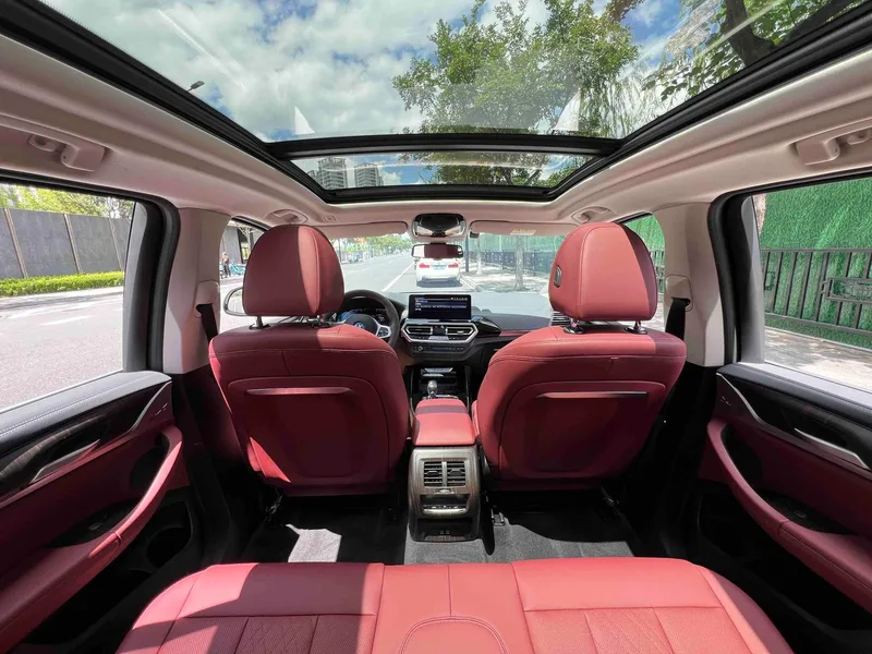 BMW iX3 2022 Leading Type interior photo 13 BMW iX3 2022 Leading Type interior photo 13