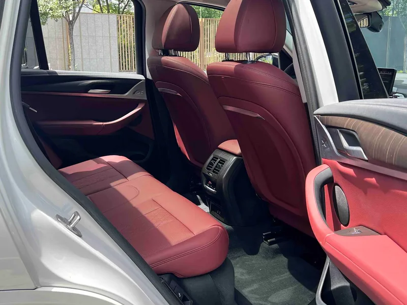 BMW iX3 2022 Leading Type interior photo 16 BMW iX3 2022 Leading Type interior photo 16