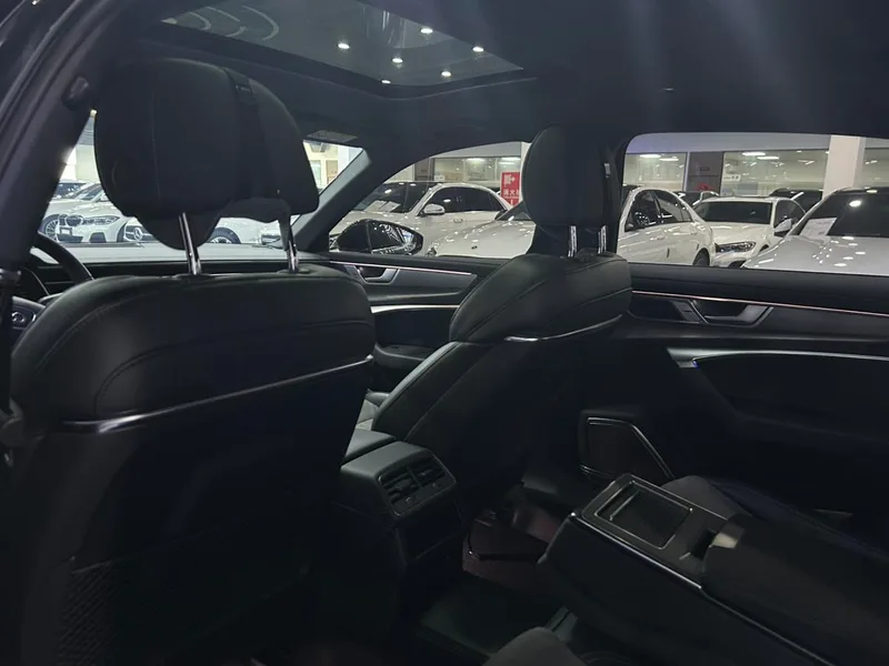 Audi A6L 2024 45 TFSI Zhenxuan Zhiya Type interior photo 10 Audi A6L 2024 45 TFSI Zhenxuan Zhiya Type interior photo 10