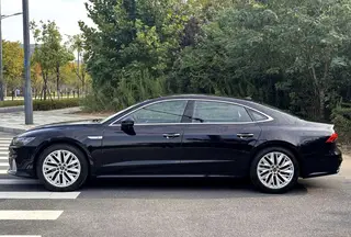 Audi A7L 2024 45 TFSI S-line Conjunto de cristal de flujo de construcción de sueños exterior foto 4 Audi A7L 2024 45 TFSI S-line Conjunto de cristal de flujo de construcción de sueños exterior foto 4