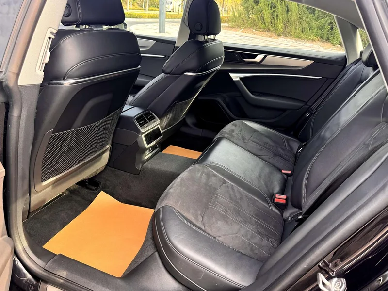 Audi A7L 2024 45 TFSI S-line Conjunto de cristal de flujo de construcción de sueños interior foto 10 Audi A7L 2024 45 TFSI S-line Conjunto de cristal de flujo de construcción de sueños interior foto 10
