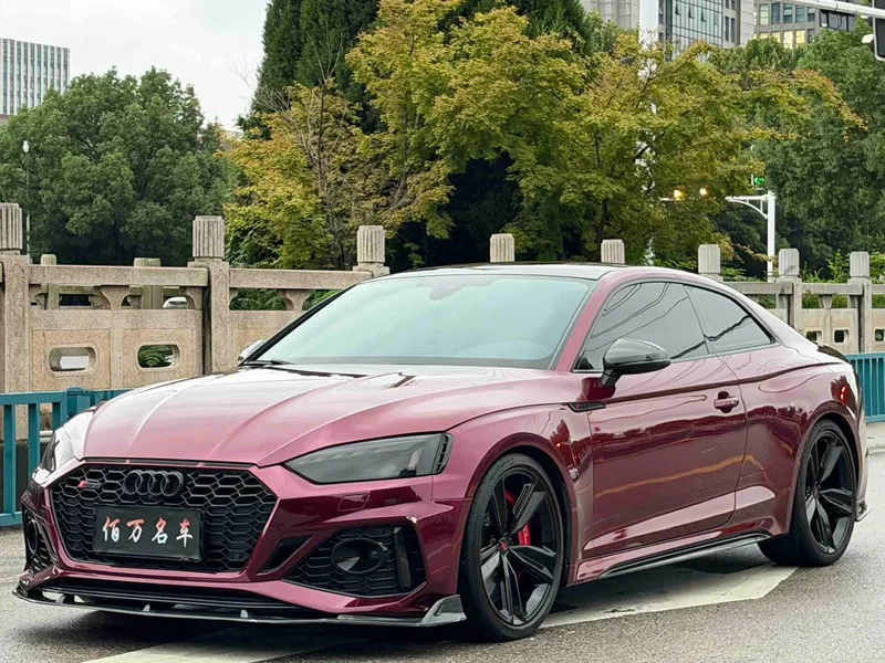 Audi RS 5 2019 2.9T Coupe exterior foto 1 Audi RS 5 2019 2.9T Coupe exterior foto 1