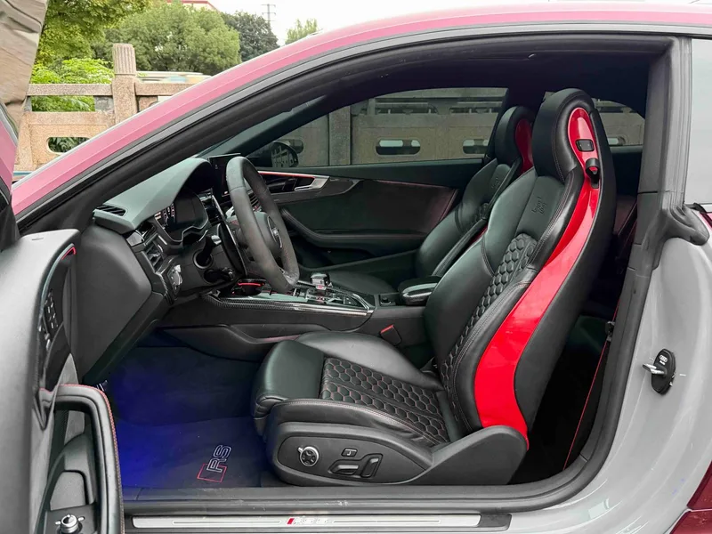 Audi RS 5 2019 2.9T Coupe exterior foto 6 Audi RS 5 2019 2.9T Coupe exterior foto 6