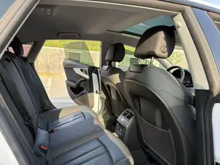 Audi A5 2022 Sportback 40 TFSI Fashion dynamic type interior photo 8 Audi A5 2022 Sportback 40 TFSI Fashion dynamic type interior photo 8