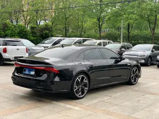 Audi A7L 2023 45 TFSI quattro S-line Black Samurai Edition exterior photo 5
