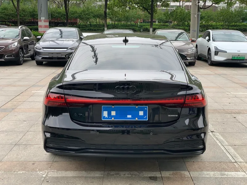 Audi A7L 2023 45 TFSI quattro S-line Black Samurai Edition exterior photo 6