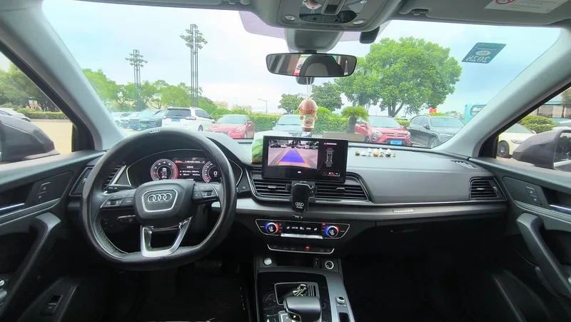 Audi Q5L 2022 40T Fashion dynamic type interior photo 12 Audi Q5L 2022 40T Fashion dynamic type interior photo 12