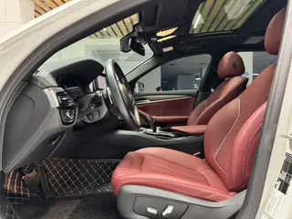 BMW 5 Series 2022 Restyling 530Li Leading Type M Sports suit exterior photo 9 BMW 5 Series 2022 Restyling 530Li Leading Type M Sports suit exterior photo 9