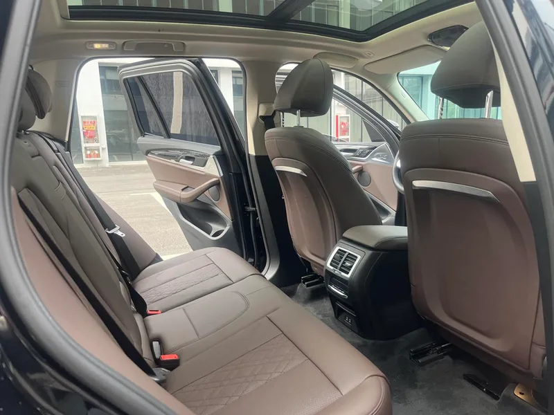 BMW X3 2024 2.0T Automatic Four-wheel drive 5 seat Original customized version interior photo 12 BMW X3 2024 2.0T Automatic Four-wheel drive 5 seat Original customized version interior photo 12