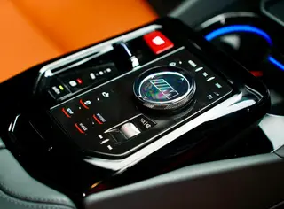 BMW M5 PHEV 2025 M5 interior photo 14 BMW M5 PHEV 2025 M5 interior photo 14