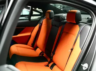BMW M5 PHEV 2025 M5 interior photo 15 BMW M5 PHEV 2025 M5 interior photo 15
