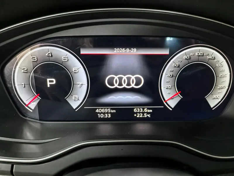 Audi Q5L 2022 Reforma 40T Deluxe dinámico exterior foto 8 Audi Q5L 2022 Reforma 40T Deluxe dinámico exterior foto 8