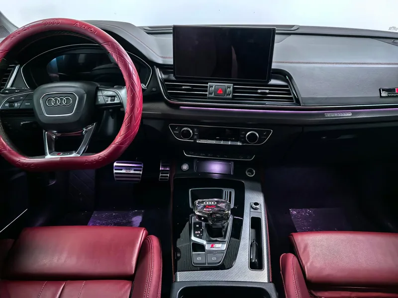 Audi Q5L 2022 Reforma 40T Deluxe dinámico interior foto 12 Audi Q5L 2022 Reforma 40T Deluxe dinámico interior foto 12