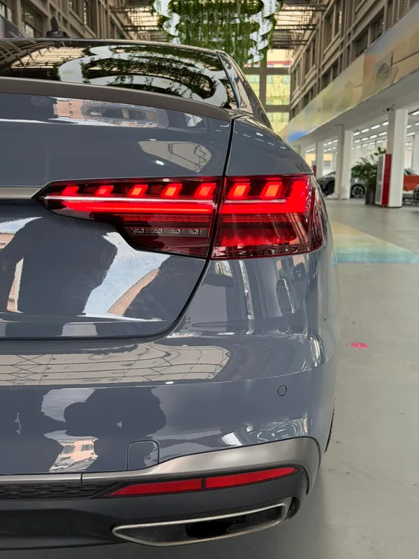 Audi A4L 2022 40 TFSI quattro RS Kit Burn Rate Type exterior photo 7 Audi A4L 2022 40 TFSI quattro RS Kit Burn Rate Type exterior photo 7