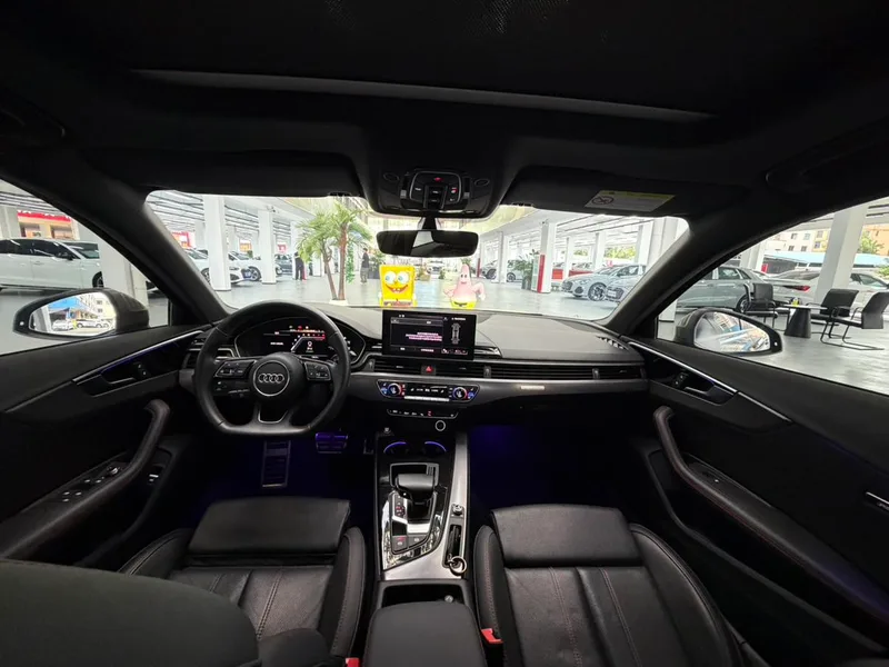 Audi A4L 2022 40 TFSI quattro RS Kit Burn Rate Type interior photo 11 Audi A4L 2022 40 TFSI quattro RS Kit Burn Rate Type interior photo 11