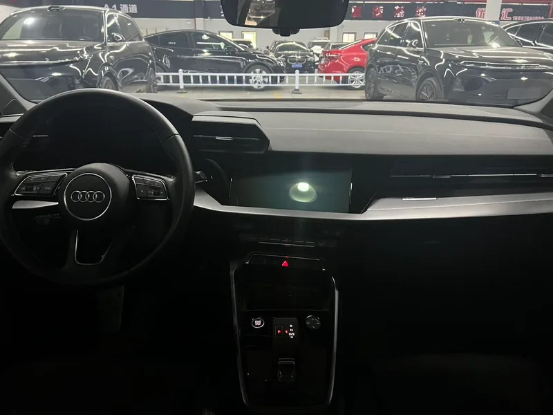 Audi A3 2023 Restyling A3L Limousine 35 TFSI Fashion Sport exterior photo 5 Audi A3 2023 Restyling A3L Limousine 35 TFSI Fashion Sport exterior photo 5