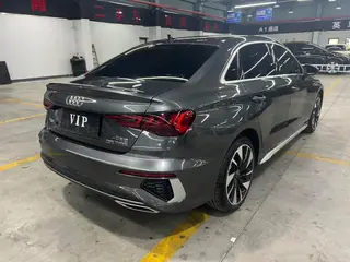 Audi A3 2023 Restyling A3L Limousine 35 TFSI Fashion Sport interior photo 9 Audi A3 2023 Restyling A3L Limousine 35 TFSI Fashion Sport interior photo 9