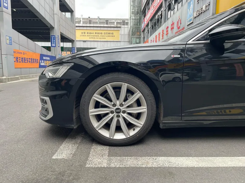 Audi A6L 2023 Restyling 45 TFSI Choose dynamic type interior photo 8 Audi A6L 2023 Restyling 45 TFSI Choose dynamic type interior photo 8