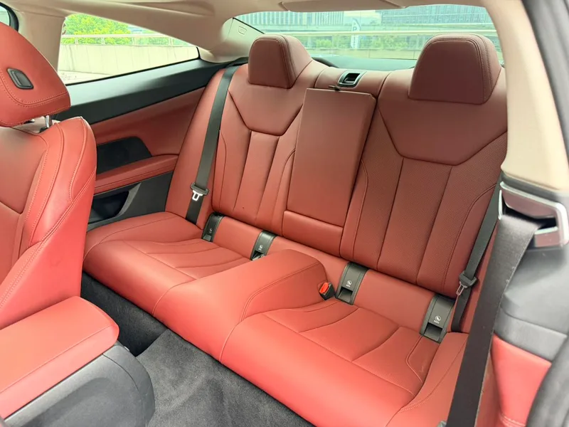 BMW 4 Series 2024 425i M Conjunto deportivo exterior foto 6