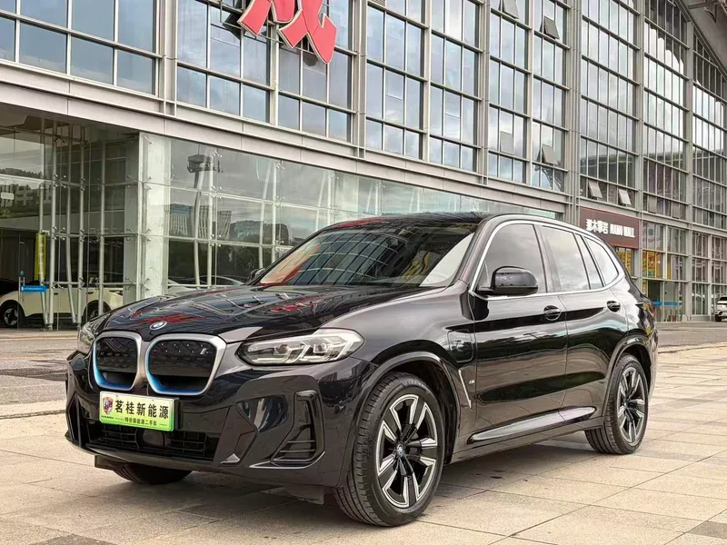 BMW iX3 2022 Leading Type exterior photo 1 BMW iX3 2022 Leading Type exterior photo 1