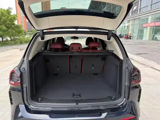 BMW iX3 2022 Leading Type interior photo 10 BMW iX3 2022 Leading Type interior photo 10