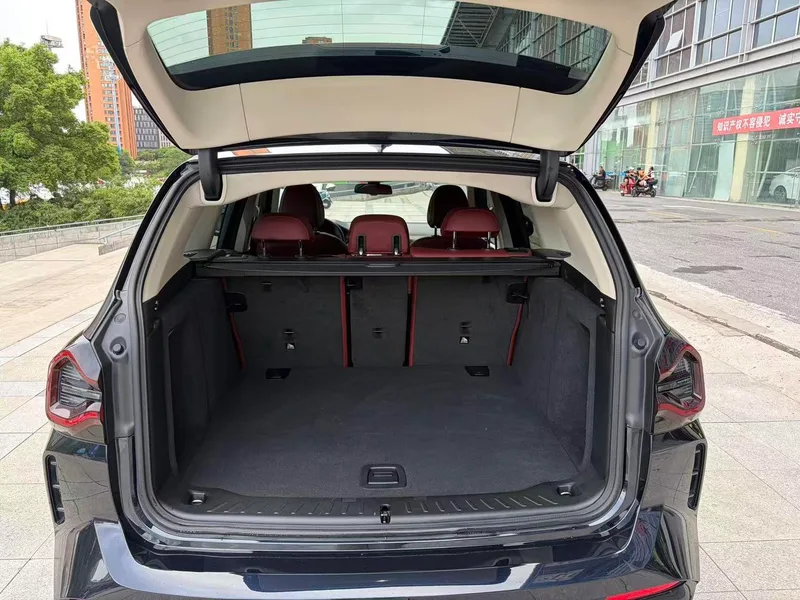 BMW iX3 2022 Leading Type interior photo 10 BMW iX3 2022 Leading Type interior photo 10