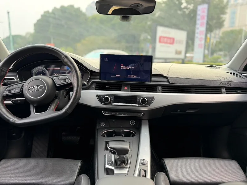 Audi A4L 2022 40 TFSI Deluxe Dynamic interior photo 6 Audi A4L 2022 40 TFSI Deluxe Dynamic interior photo 6