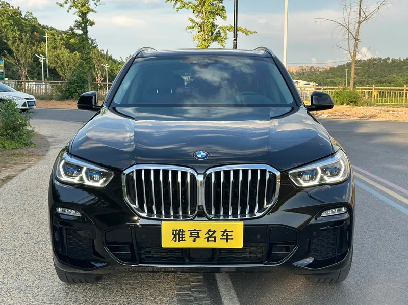 BMW X5 2022 xDrive40i Premium Class M Sports suit exterior photo 3 BMW X5 2022 xDrive40i Premium Class M Sports suit exterior photo 3