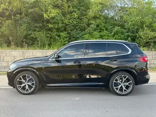 BMW X5 2022 xDrive40i Premium Class M Sports suit exterior photo 4 BMW X5 2022 xDrive40i Premium Class M Sports suit exterior photo 4