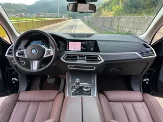 BMW X5 2022 xDrive40i Premium Class M Sports suit interior photo 12 BMW X5 2022 xDrive40i Premium Class M Sports suit interior photo 12