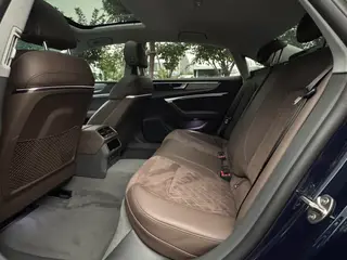 Audi A7L 2024 45 TFSI quattro S-line See Remote Crystal Suit interior photo 13 Audi A7L 2024 45 TFSI quattro S-line See Remote Crystal Suit interior photo 13