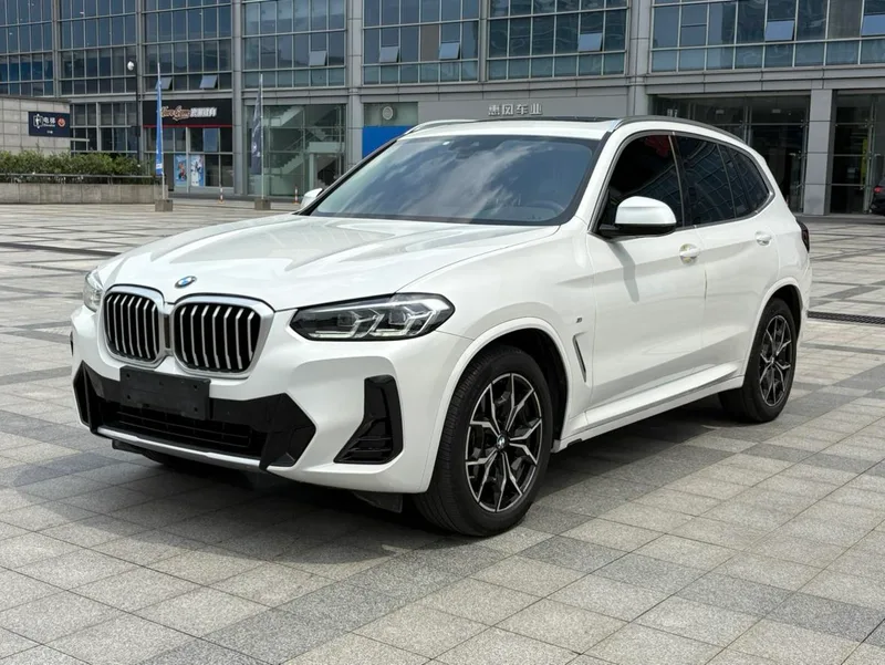 BMW X3 2022 xDrive25i M Sports suit exterior photo 1 BMW X3 2022 xDrive25i M Sports suit exterior photo 1