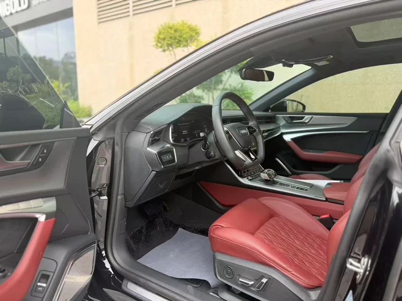 Audi A7L 2024 45 TFSI quattro Edición Black Samurai interior foto 8 Audi A7L 2024 45 TFSI quattro Edición Black Samurai interior foto 8