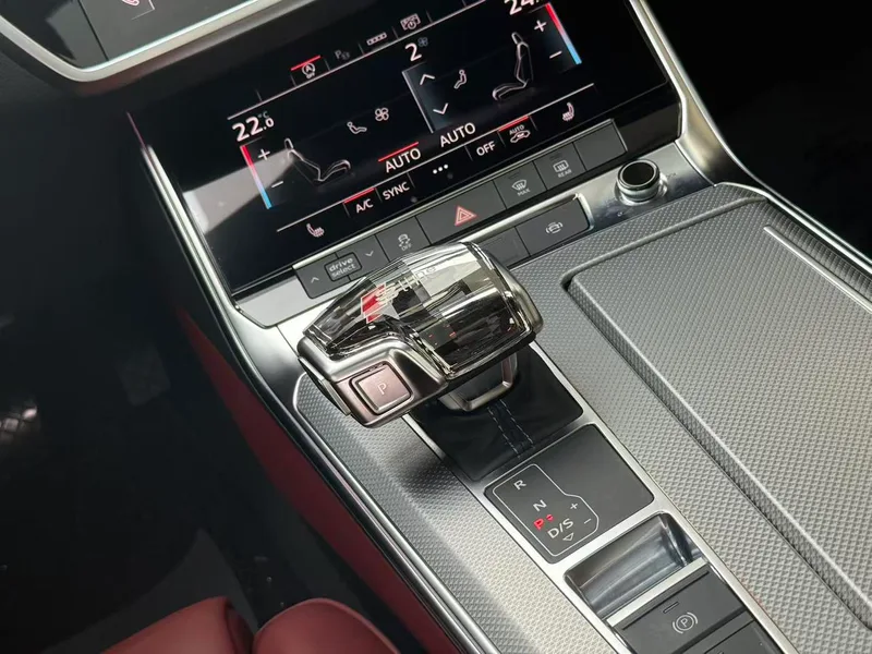 Audi A7L 2024 45 TFSI quattro Edición Black Samurai interior foto 10 Audi A7L 2024 45 TFSI quattro Edición Black Samurai interior foto 10