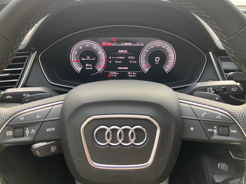 Audi Q5L 2024 45TFSI Deluxe Dynamic interior photo 7 Audi Q5L 2024 45TFSI Deluxe Dynamic interior photo 7