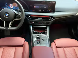 BMW 3 Series 2025 325Li M Sports suit interior photo 9 BMW 3 Series 2025 325Li M Sports suit interior photo 9